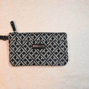Tommy Hilfiger Women Wallets